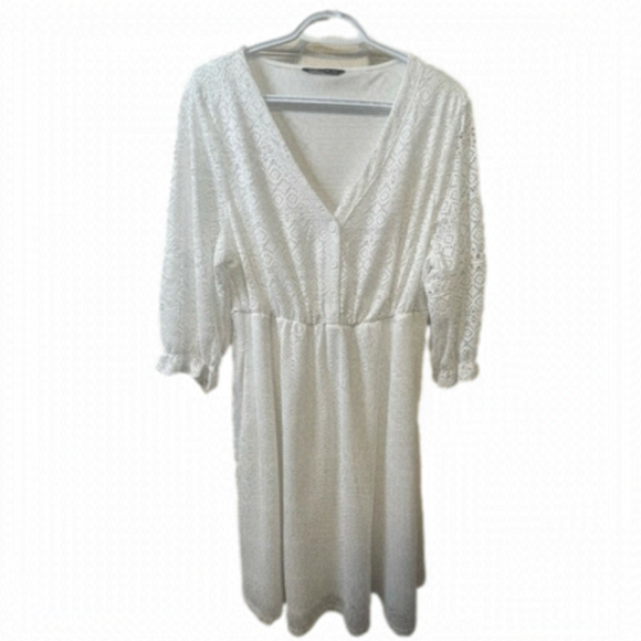 WHITE Crochet Dress - Picture 1 of 3